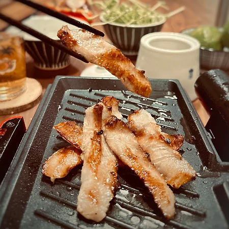 日燒匠切-西班牙霜降松阪豬肉片／盒